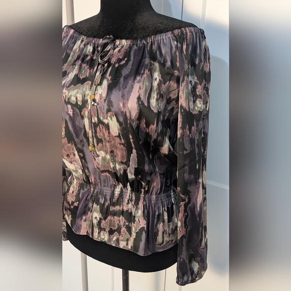 MICHAEL KORS Chic Women's Off The Shoulder Peplum Top Abstract Watercolor Sz S - Picture 4 of 13